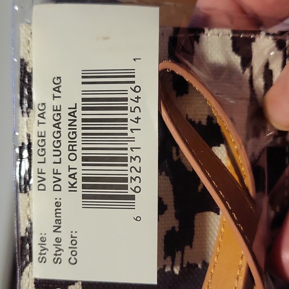 DVF luggage tag - Picture 3 of 4